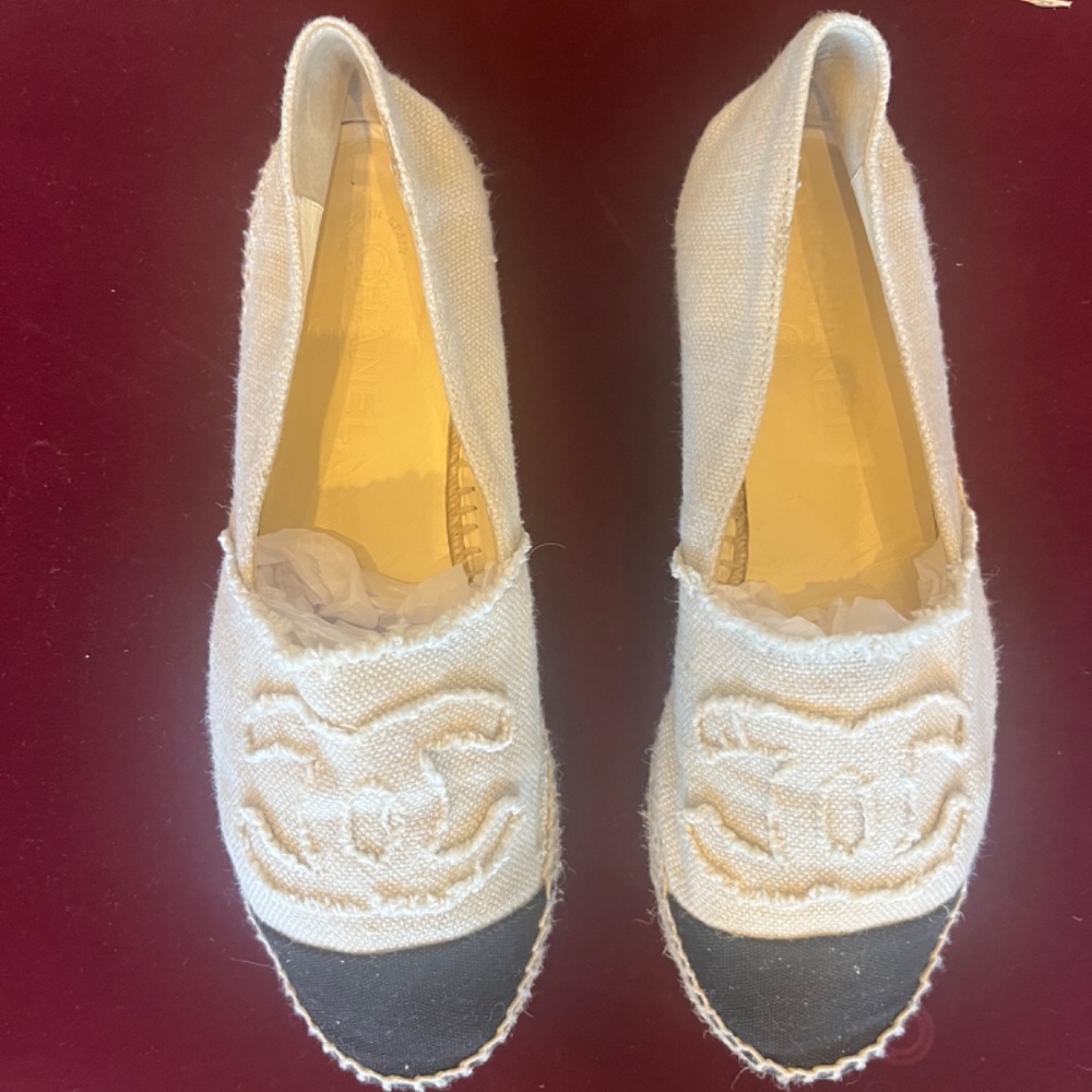 Chanel cream espadrilles size 40